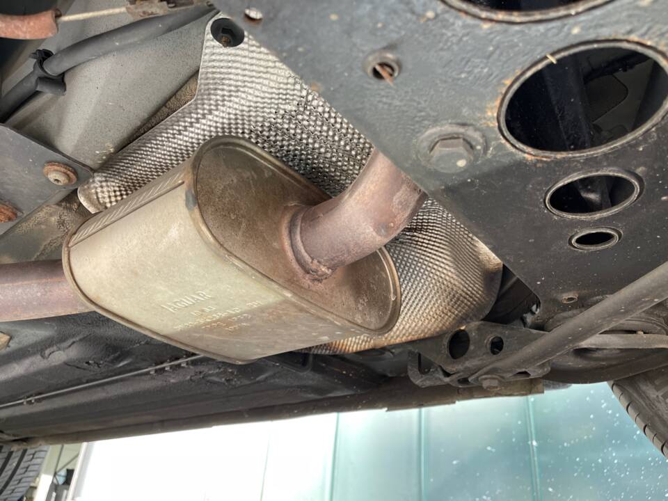 Afbeelding 35/49 van Jaguar XK8 4.2 (2004)