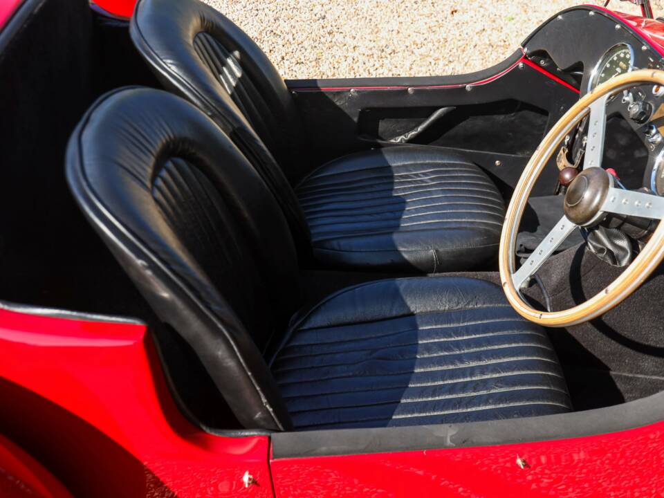Image 48/50 of Healey Silverstone (1950)