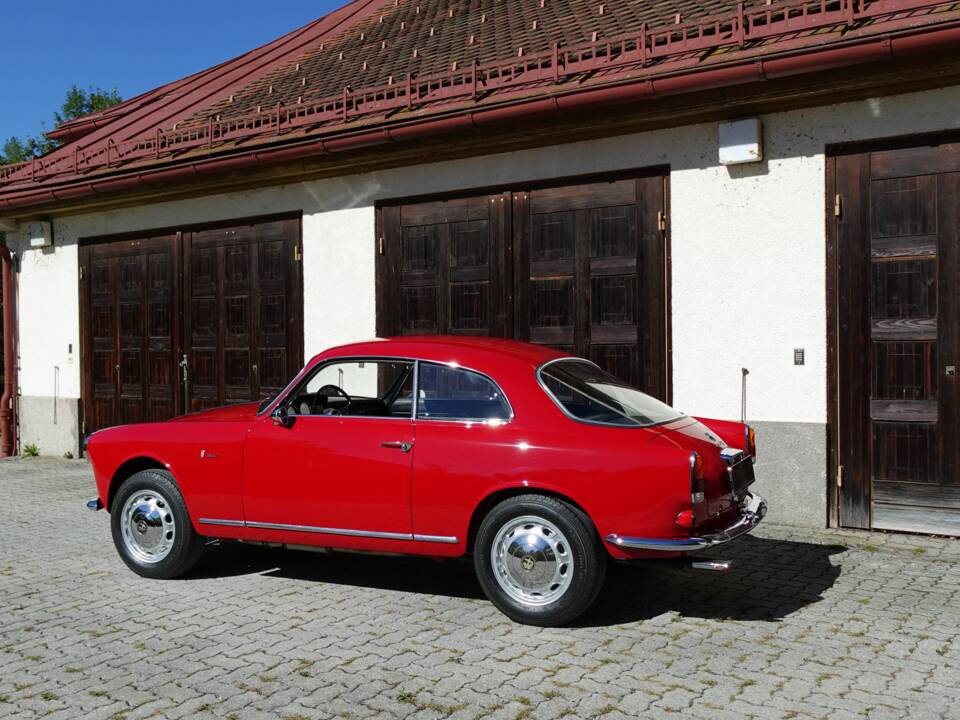 Immagine 3/54 di Alfa Romeo Giulia 1600 Sprint (1963)