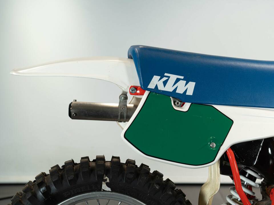 Image 29/50 de KTM DUMMY (1984)