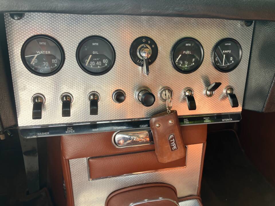 Bild 3/32 von Jaguar E-Type 3.8 (1962)