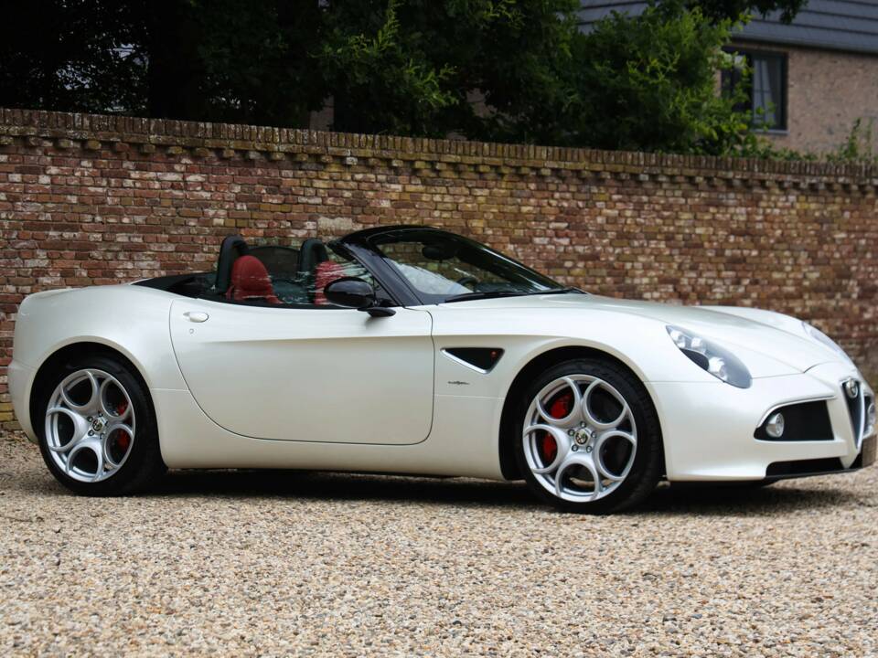 Bild 38/50 von Alfa Romeo 8C Spider (2009)