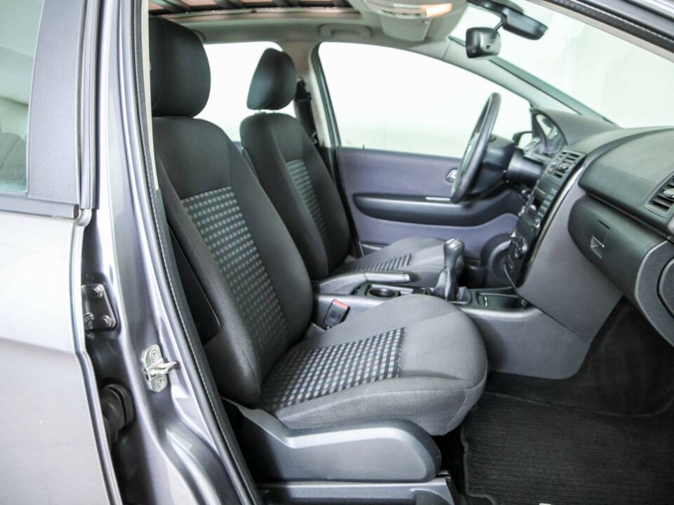 Bild 20/43 von Mercedes-Benz A 160 CDI (2010)