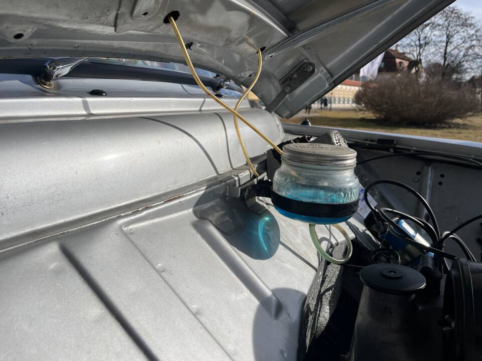 Immagine 29/87 di Peugeot 403 Cabriolet (1958)