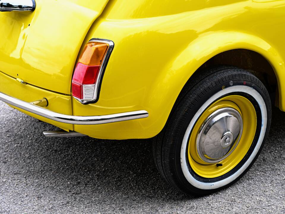 Image 29/45 of FIAT Ghia 500 Jolly (1971)