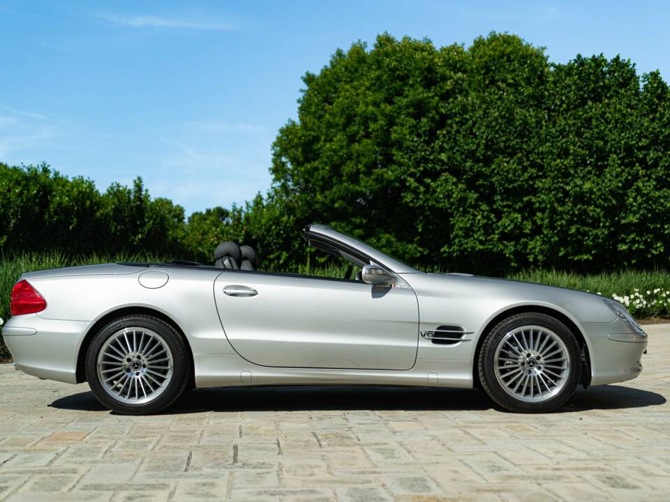 Image 8/50 of Mercedes-Benz SL 350 (2005)