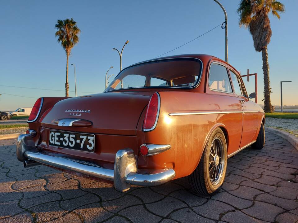 Image 11/73 of Volkswagen 1500 S (1964)
