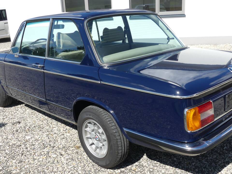 Bild 2/17 von BMW 1602 (1974)