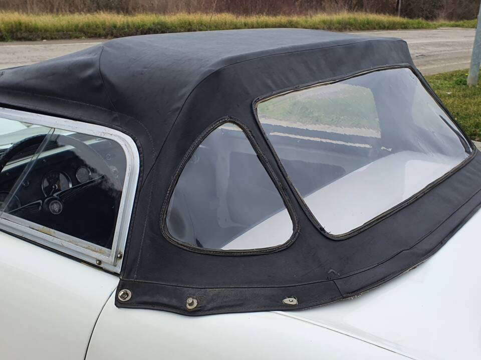 Image 16/30 of Austin-Healey Sprite Mk I (1961)