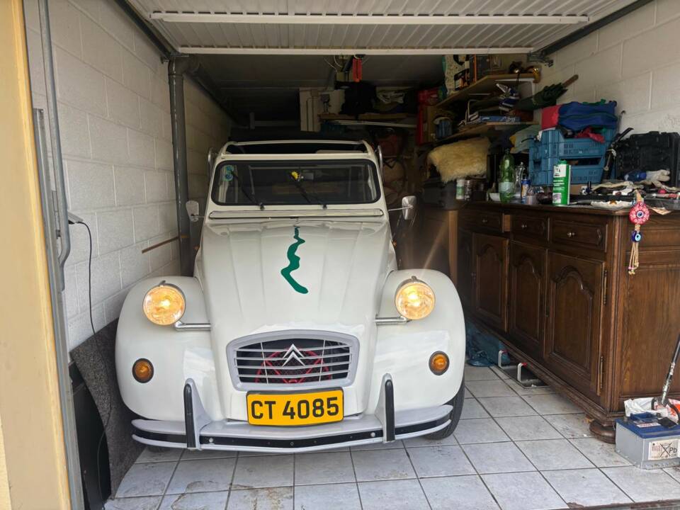 Bild 4/11 von Citroën 2 CV 6 (1988)