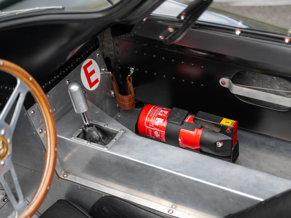 Image 90/100 of Proteus XJ13 (1967)