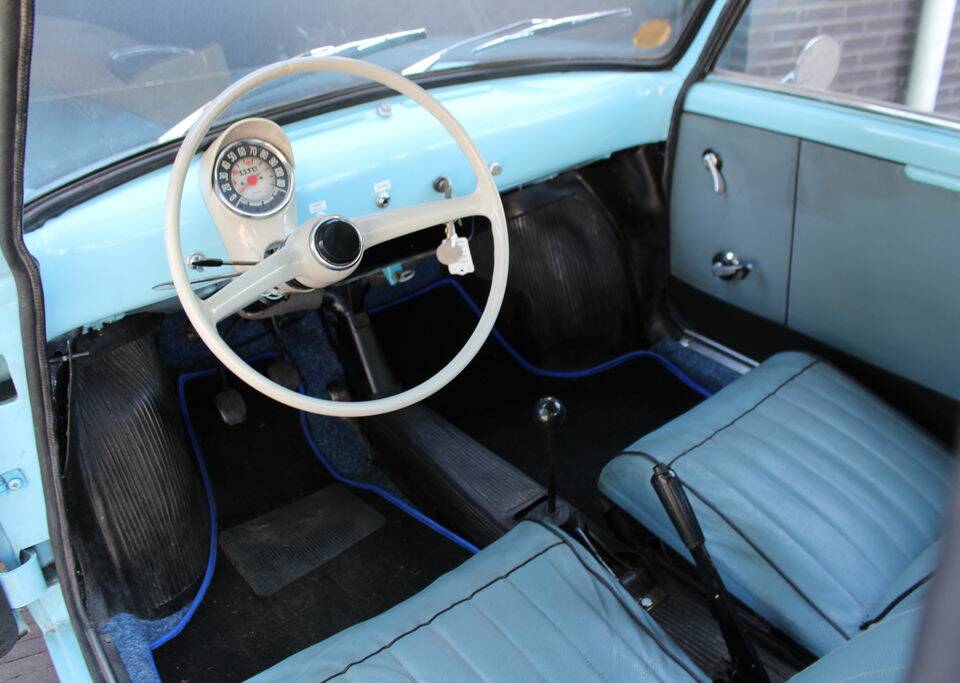 Image 2/8 of Autobianchi Bianchina Panoramica (1964)