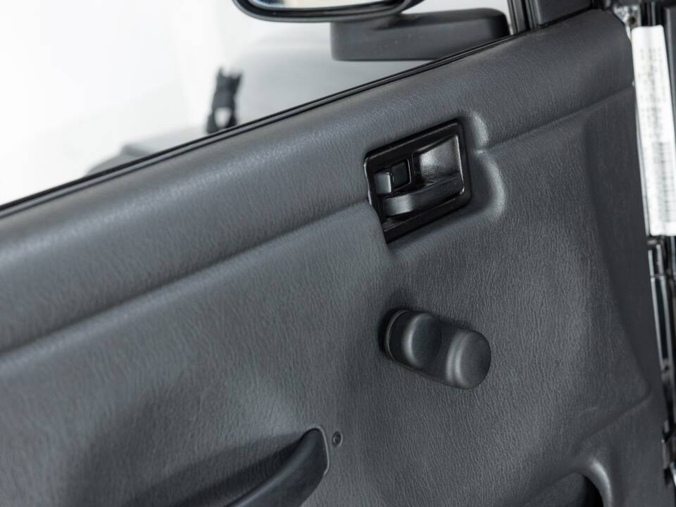 Imagen 7/30 de Jeep Wrangler TJ ESTREMO V8 (2005)