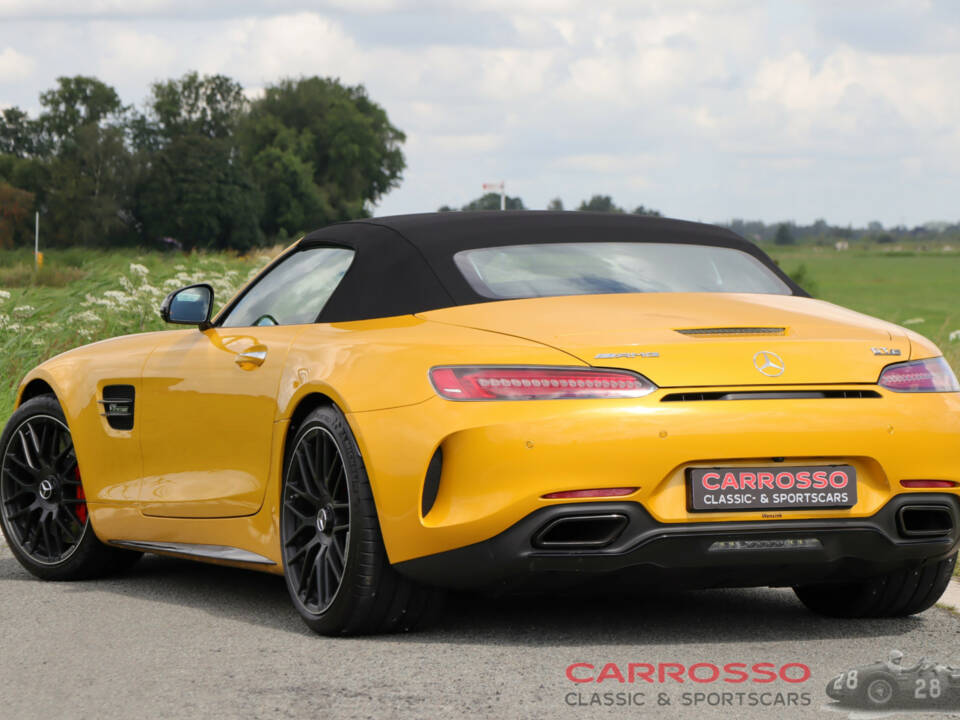 Immagine 2/50 di Mercedes-AMG GT-C Roadster (2018)