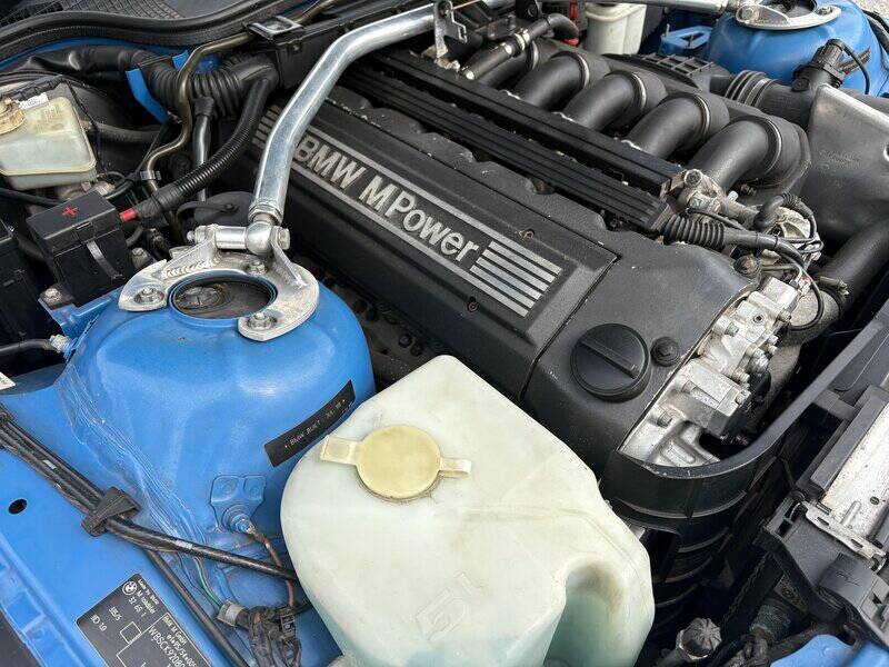 Image 44/48 de BMW Z3 M 3.2 (1998)
