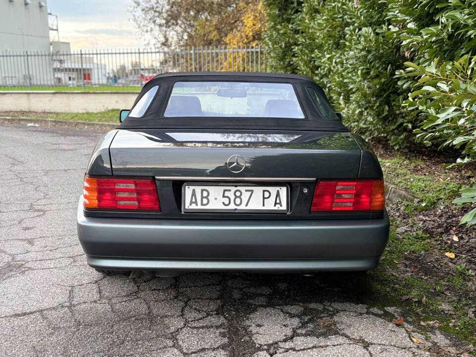 Image 5/14 of Mercedes-Benz SL 280 (1994)