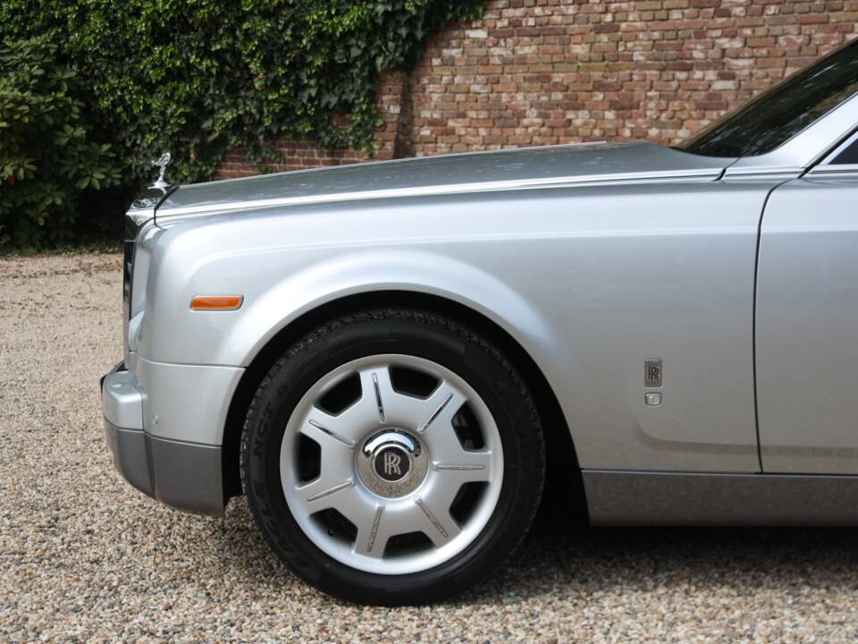 Bild 19/50 von Rolls-Royce Phantom VII (2004)