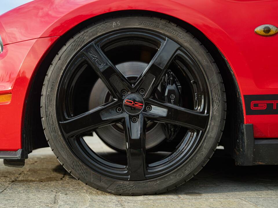 Image 28/50 of Ford Mustang Shelby GT 500 (2011)