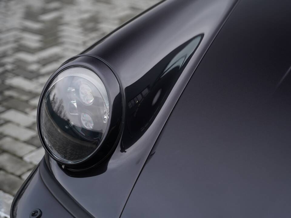 Bild 40/50 von Porsche 911 Carrera 4 (1990)