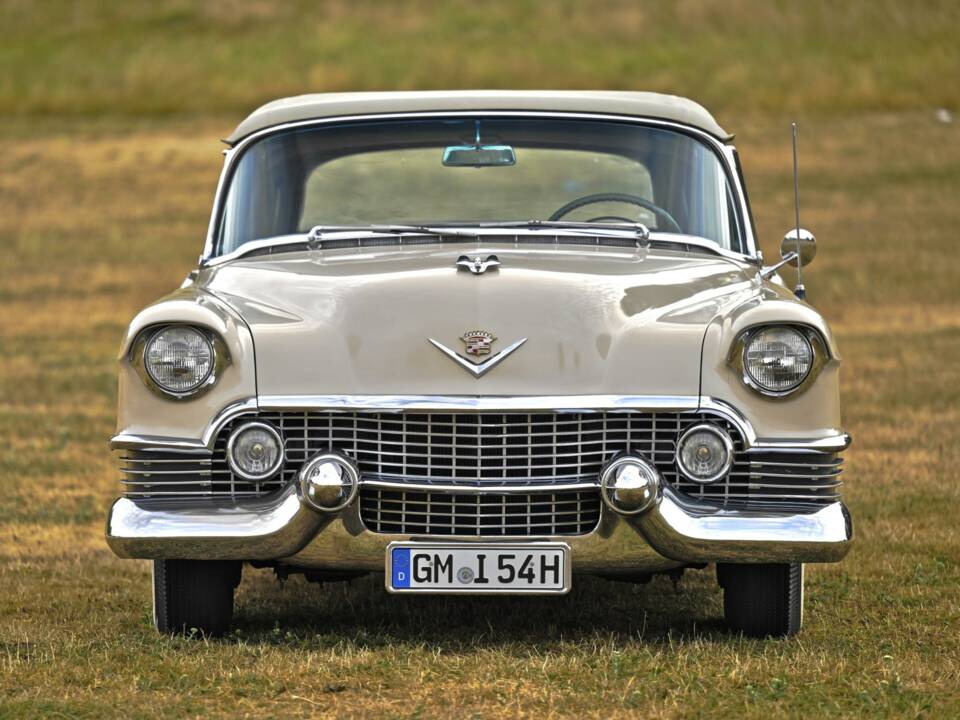 Bild 24/50 von Cadillac 62 Convertible (1954)