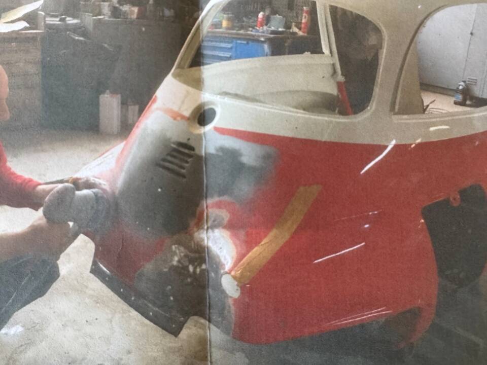 Image 3/12 of BMW Isetta 250 (1960)