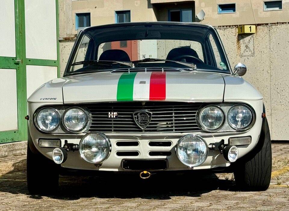 Image 3/16 of Lancia Fulvia Coupe HF 1.6 (1971)