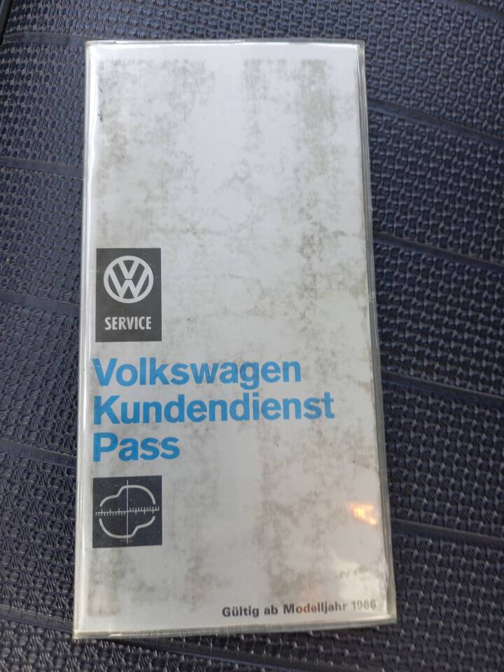 Image 135/137 of Volkswagen Beetle 1200 (1965)