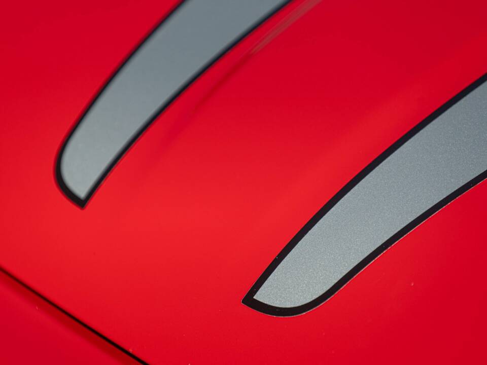 Image 14/50 de Abarth 695 «Tributo Ferrari» (2010)