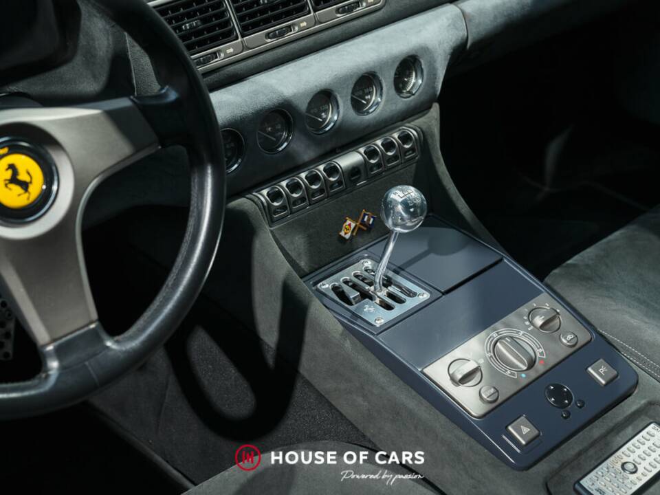Image 20/25 de Ferrari 456 GT (1994)