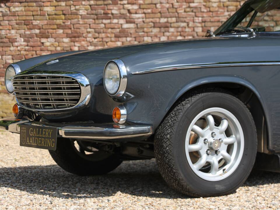 Image 11/50 de Volvo 1800 S (1966)