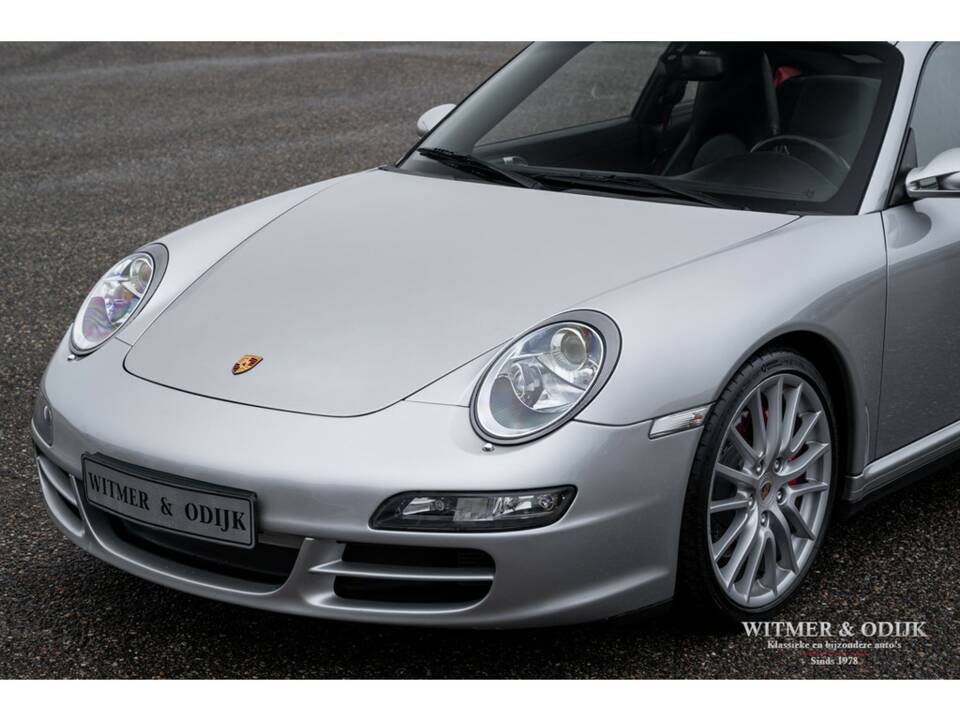 Bild 10/31 von Porsche 911 Carrera 4S (2006)