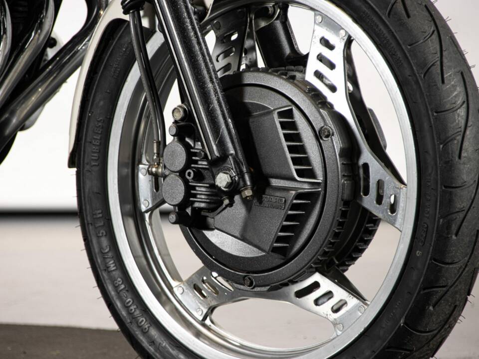 Immagine 34/50 di Honda CBX 550 F (1982)