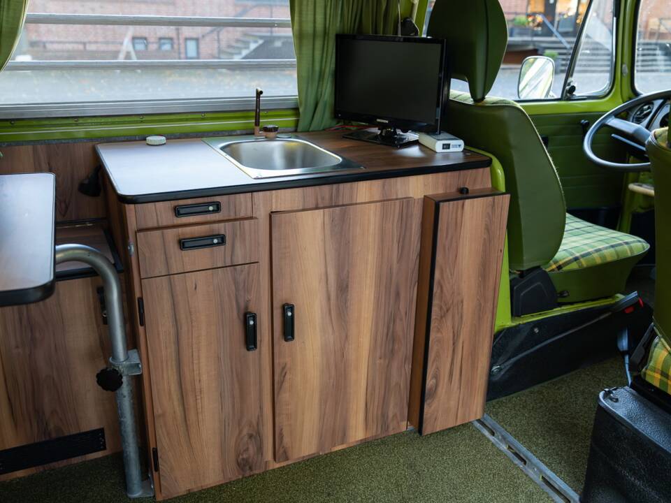 Bild 34/39 von Volkswagen T2b Westfalia (1978)