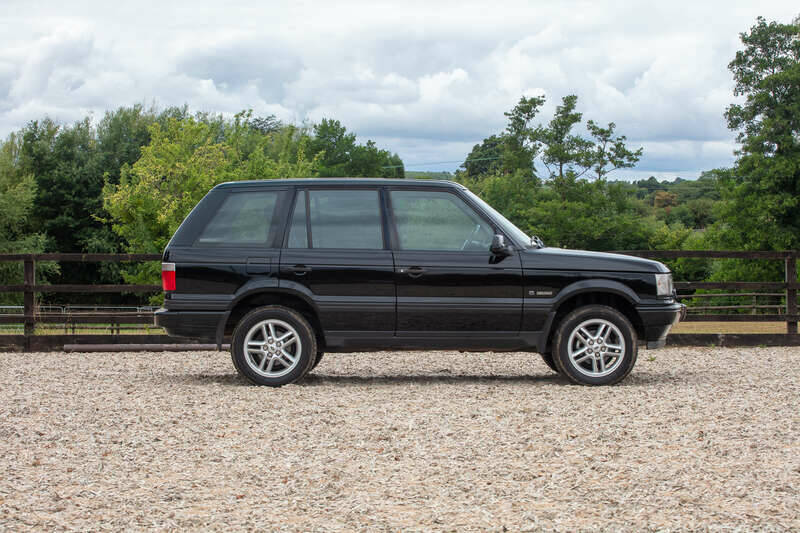 Image 22/50 de Land Rover Range Rover 4.0 HSE (2001)