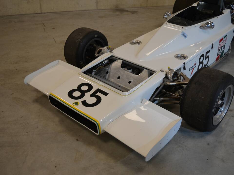 Image 6/15 of Lotus 70 (1970)