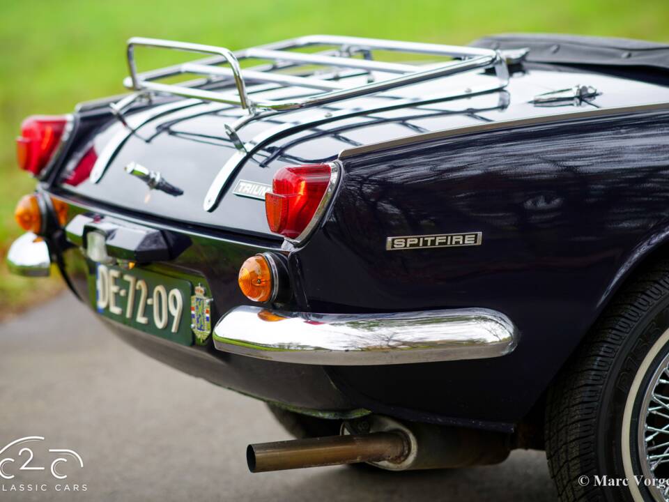 Image 52/60 of Triumph Spitfire Mk III (1970)