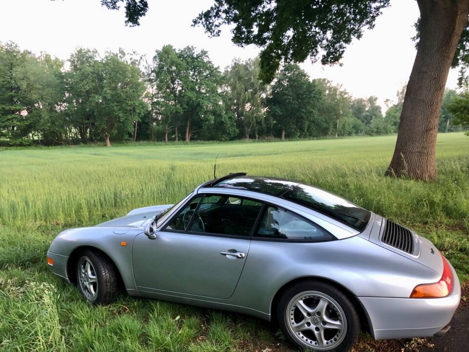 Imagen 8/96 de Porsche 911 Carrera (1996)