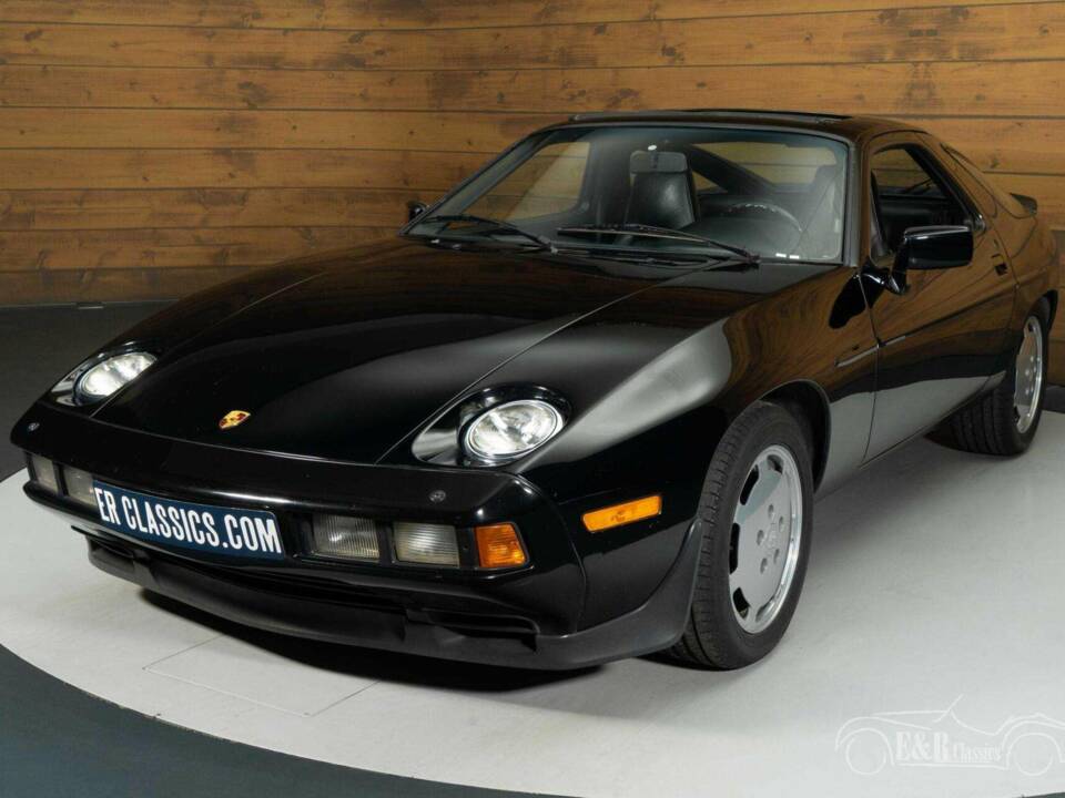 Image 4/34 of Porsche 928 S (1986)