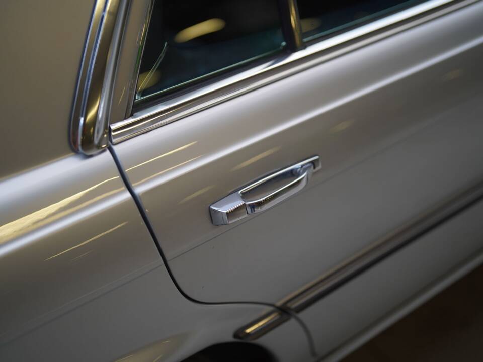 Bild 48/95 von Mercedes-Benz 450 SEL 6,9 (1976)