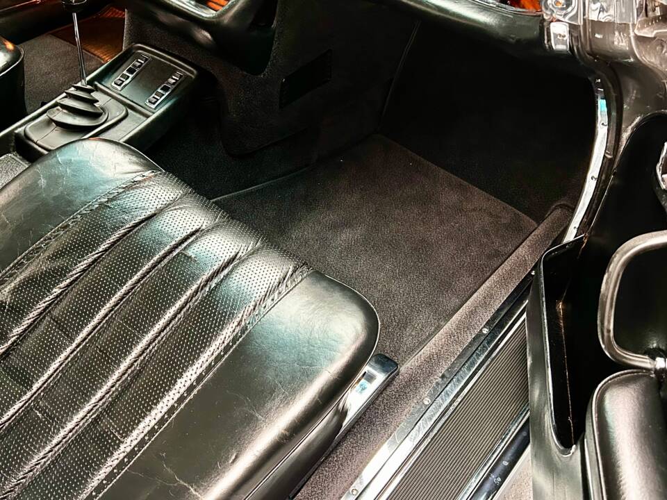 Image 11/13 de Mercedes-Benz 280 SE (1970)