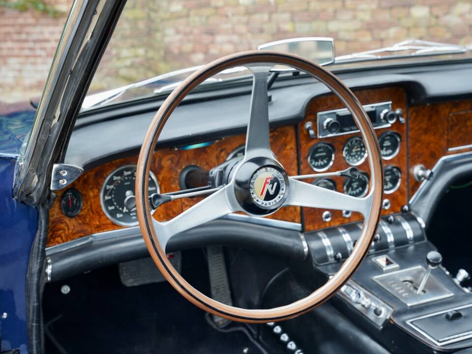 Imagen 8/50 de Facel Vega Facel II (1962)