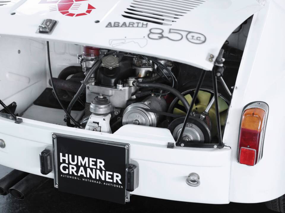 Image 35/47 of Abarth Fiat 850 TC (1965)