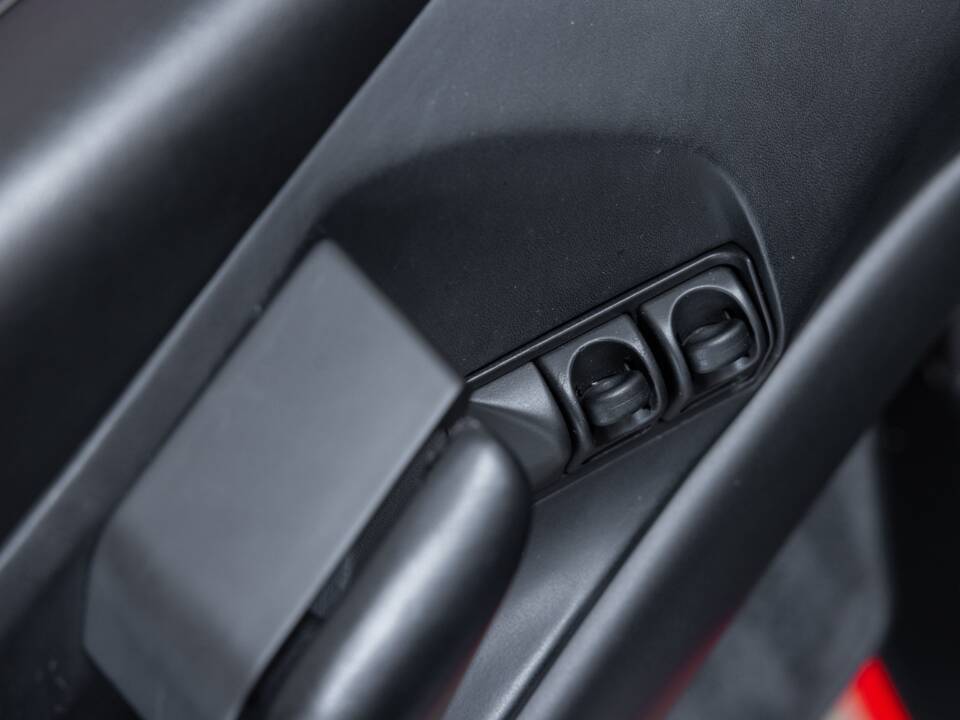 Image 14/50 of Ferrari F 355 Spider (1999)