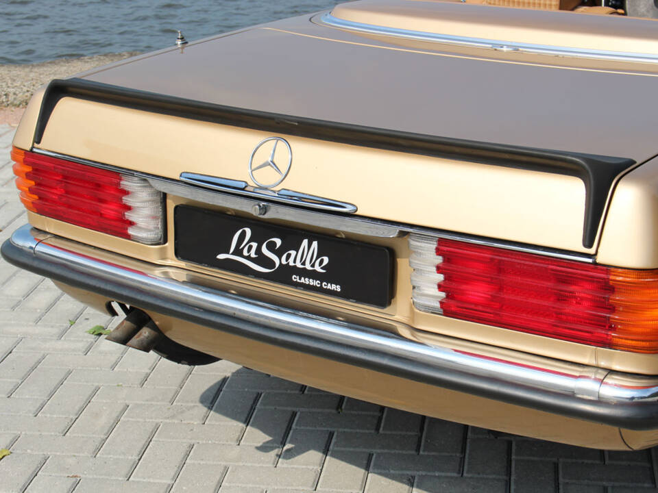 Afbeelding 10/26 van Mercedes-Benz 280 SL (1980)