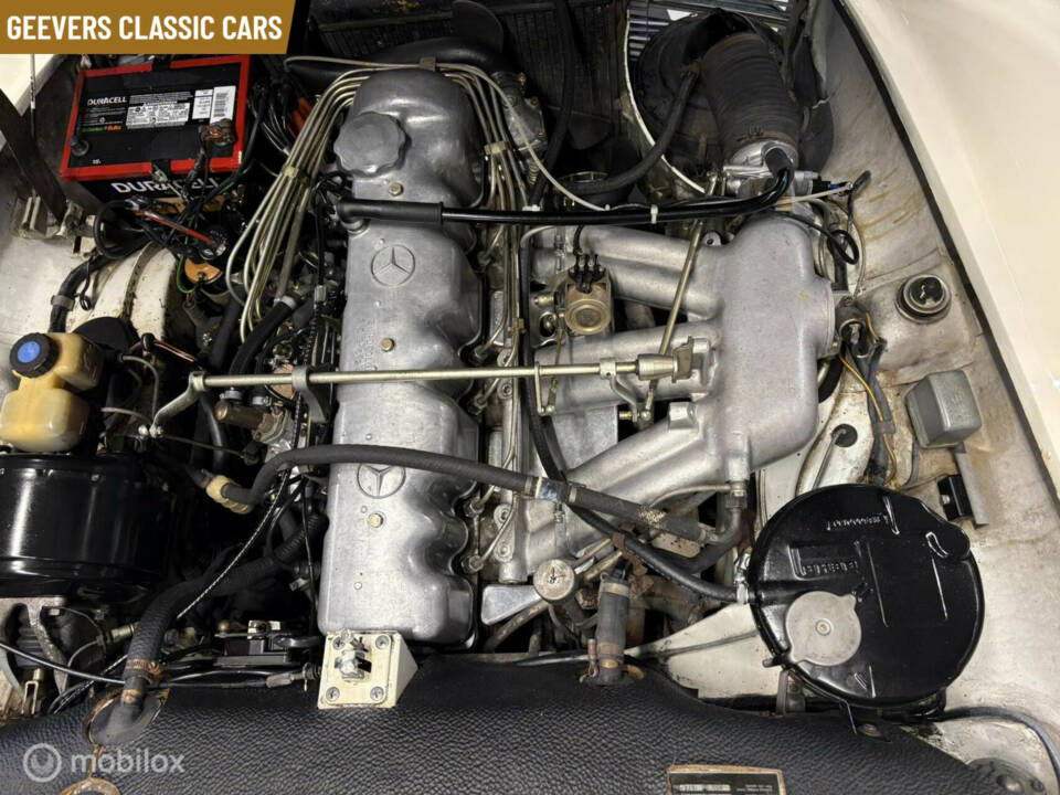 Immagine 36/50 di Mercedes-Benz 230 SL (1965)
