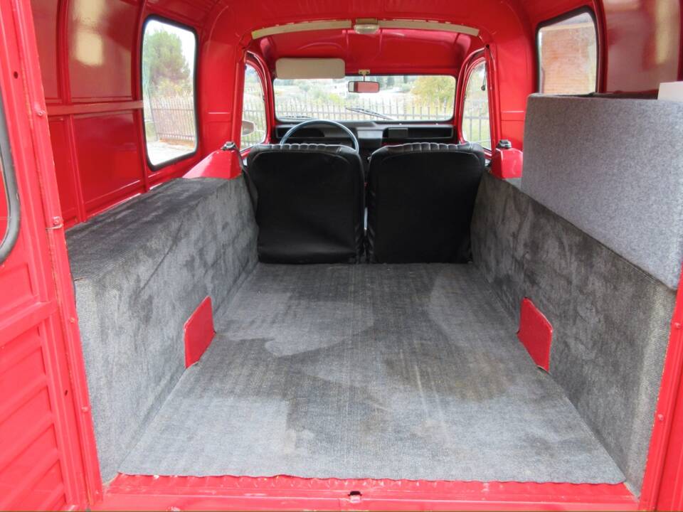 Bild 18/42 von Citroën AK 350 (1978)