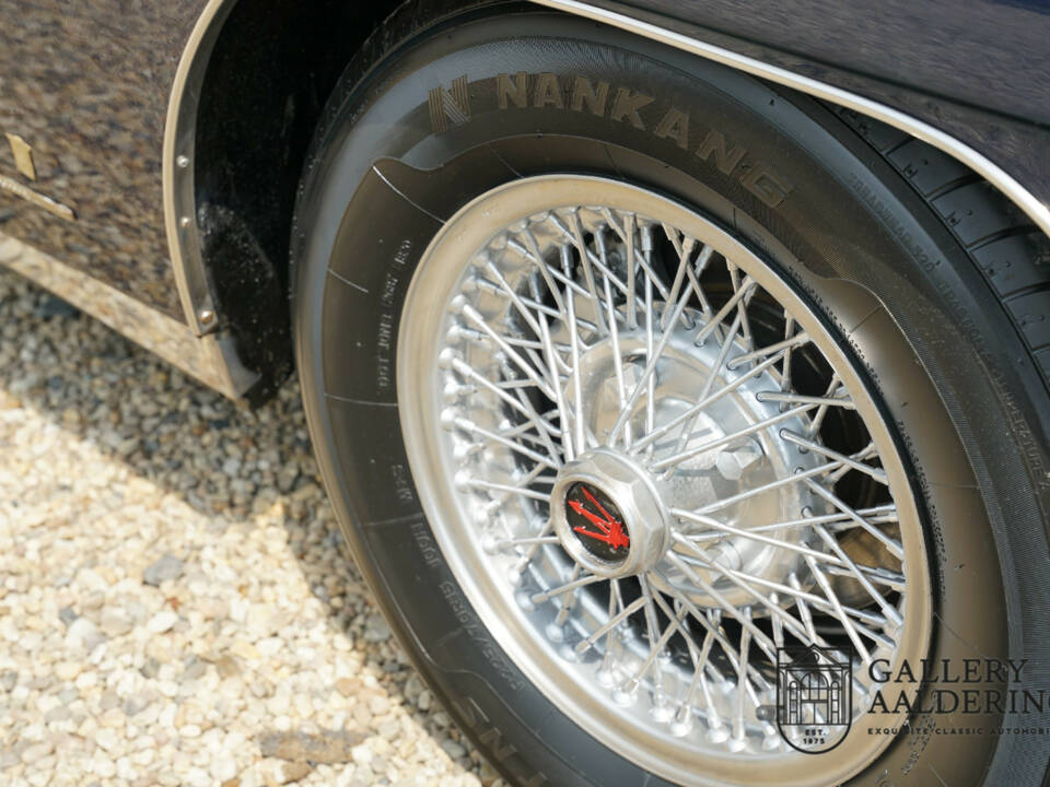 Image 31/50 of Maserati Mexico 4200 (1970)