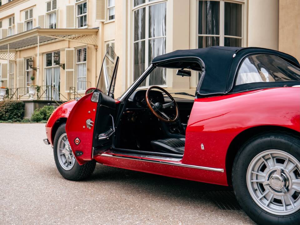 Image 8/65 of FIAT Dino Spider (1967)
