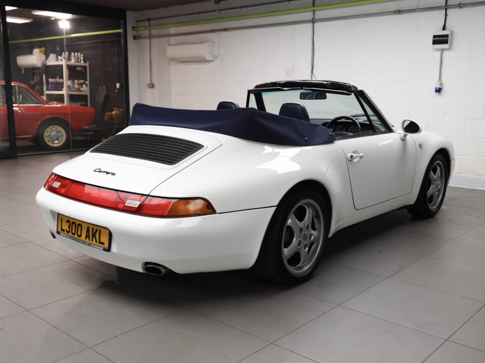 Afbeelding 18/50 van Porsche 911 Carrera (1994)