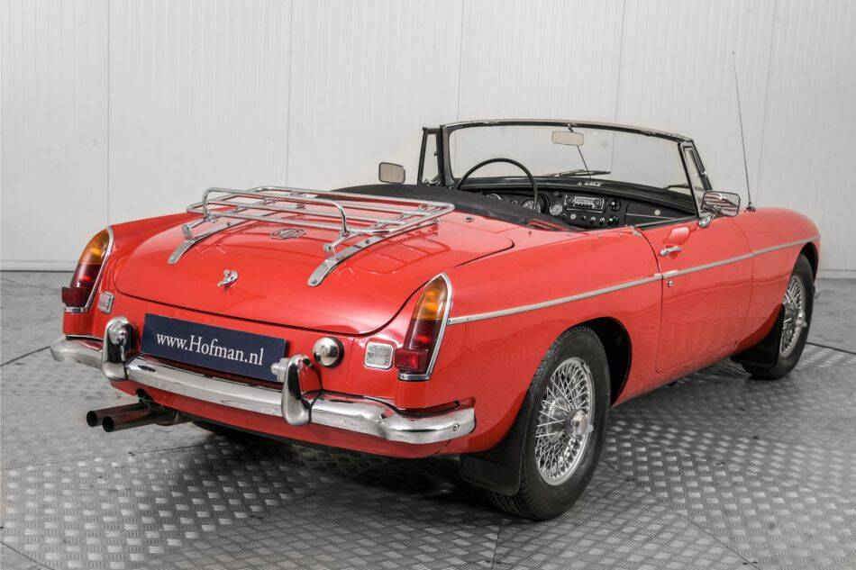 Imagen 41/82 de MG MGB (1967)
